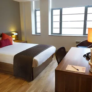 *** Hotel Britannia Study Reino Unido